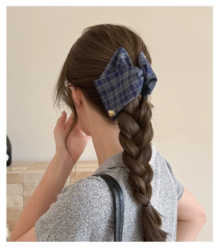 Kẹp tóc nơ caro đính charm gấu_T09