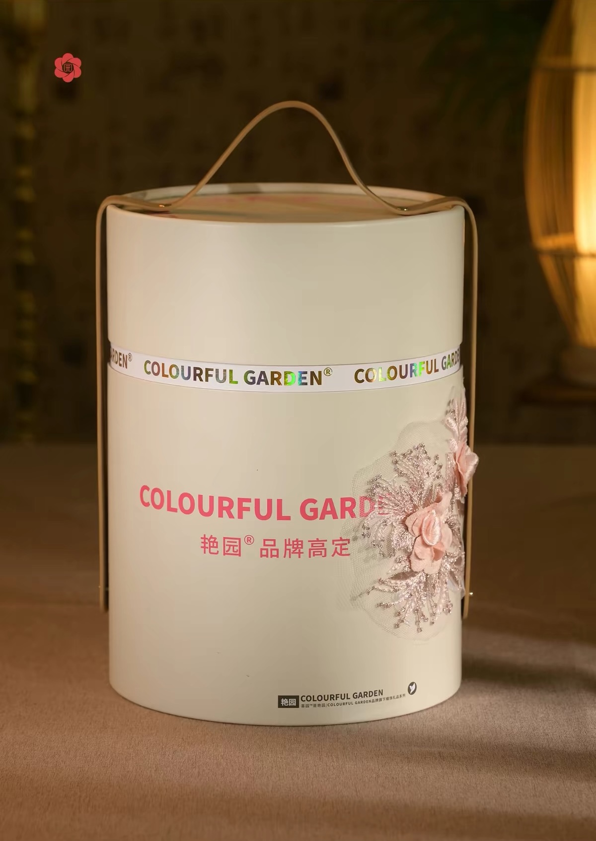 Hoa cưới cầm tay ánh kim tua rua_X05