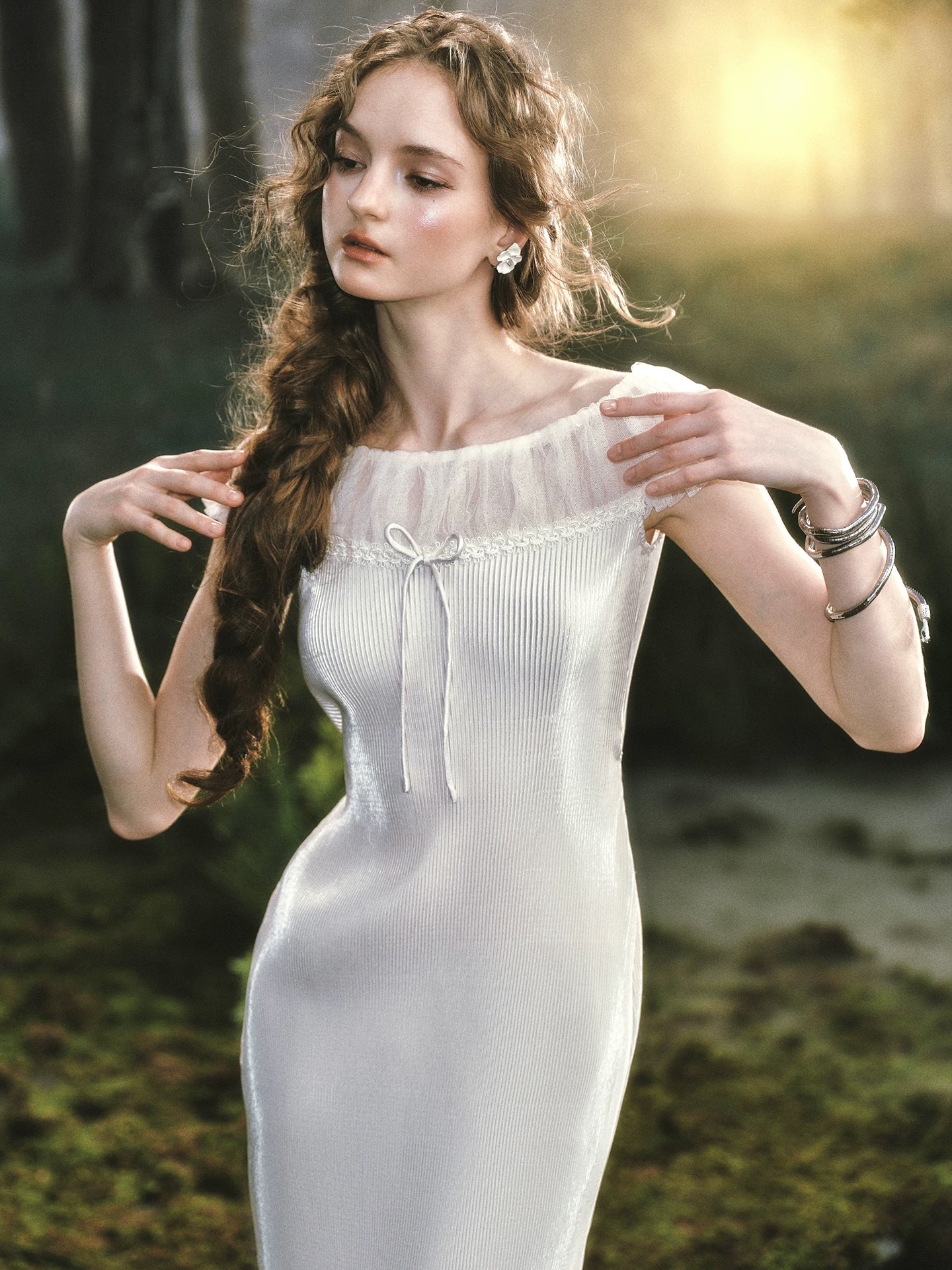 Lacemade váy trắng trễ vai dáng dài tiểu thư_Y19