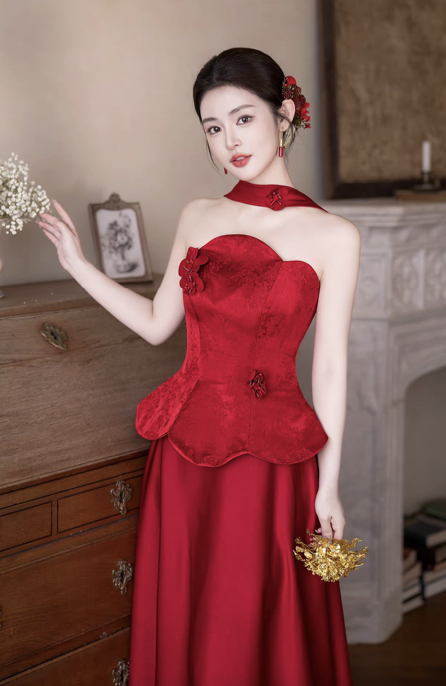 Sườn xám dáng dài cổ yếm sang trọng_I45