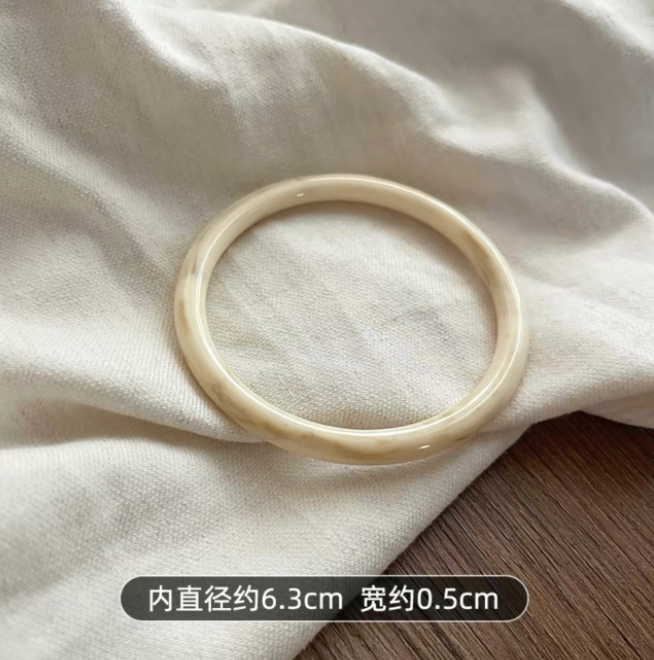 Vòng tay bản to vân đá_M01