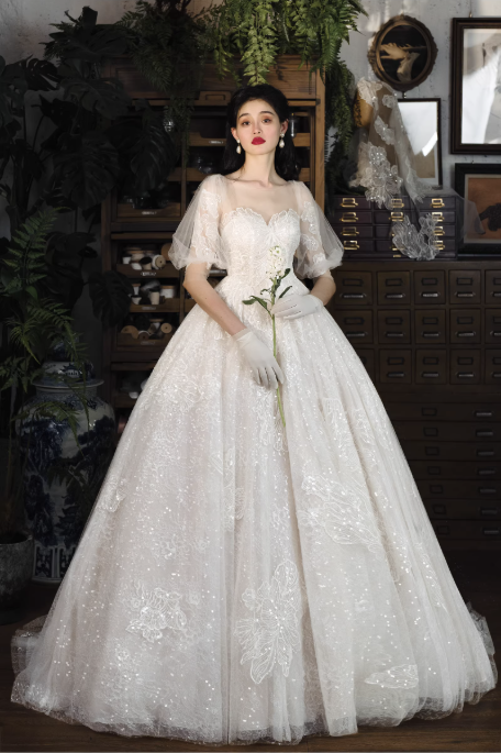 Váy cưới ren kim sa dáng công chúa bồng bềnh_I10