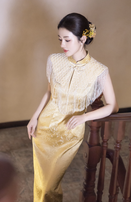 Sườn xám gấm cổ tàu tua rua thanh lịch_I67