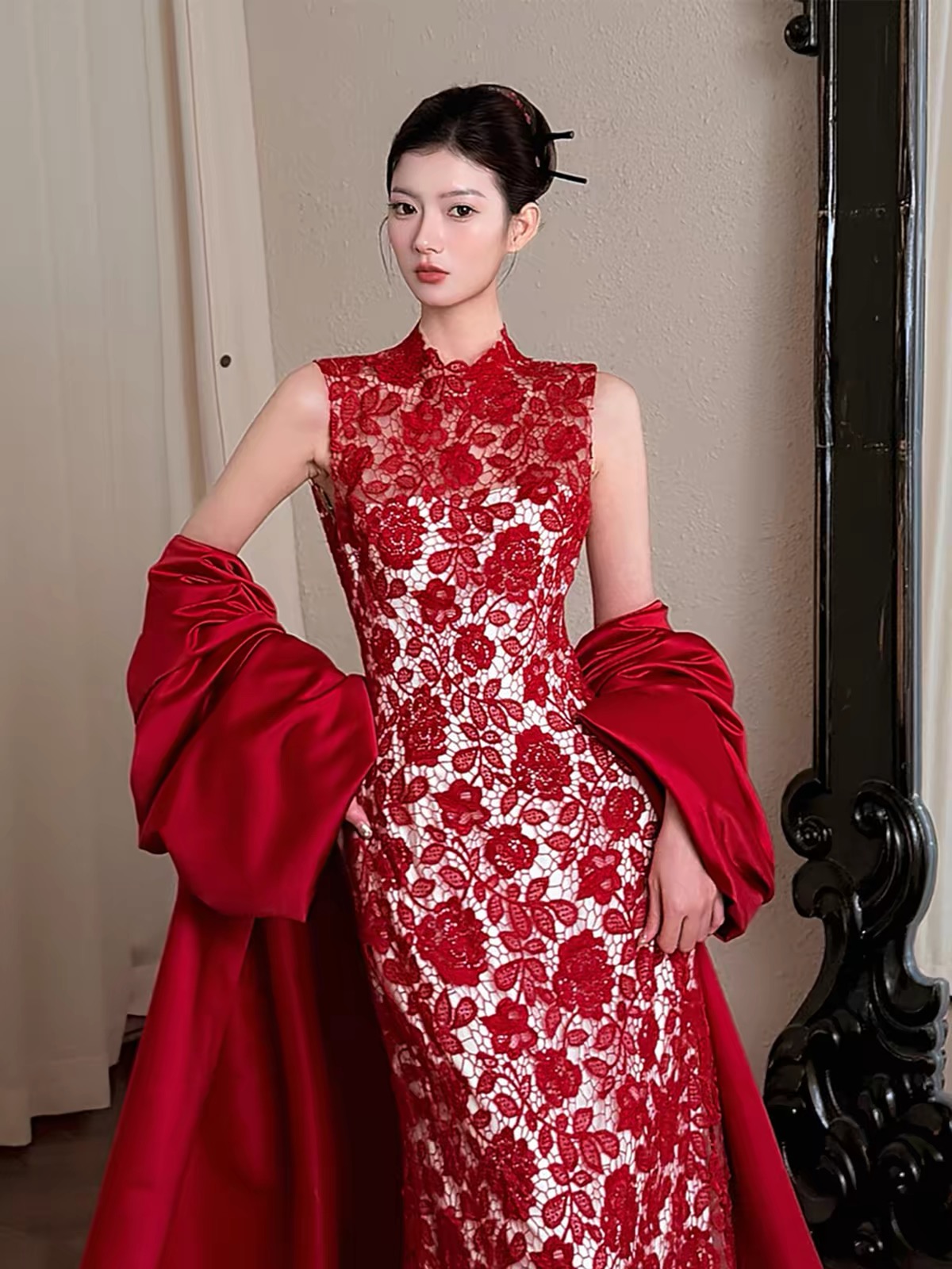 Váy dự tiệc ren hoa dáng dài kèm áo choàng satin_I161