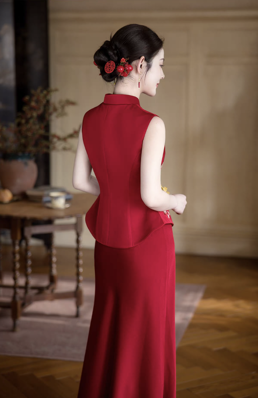 Sườn xám dáng ôm thêu hoa_I44