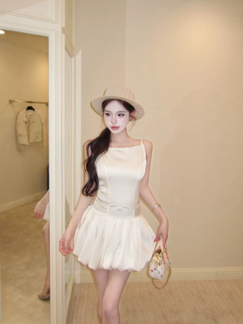 Váy ngắn ôm eo xòe nhẹ phong cách tiểu thư_Y20