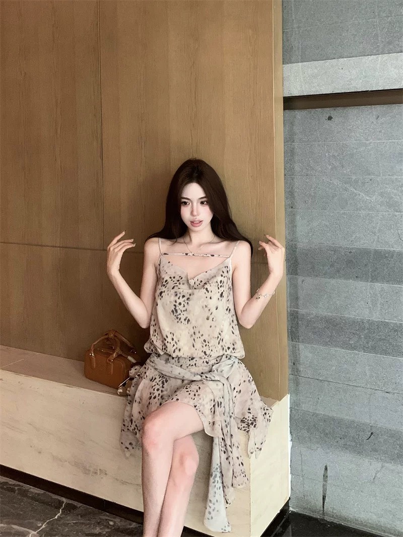 Đầm 2 dây ren dáng ngắn bay nhẹ nữ tính_Y04