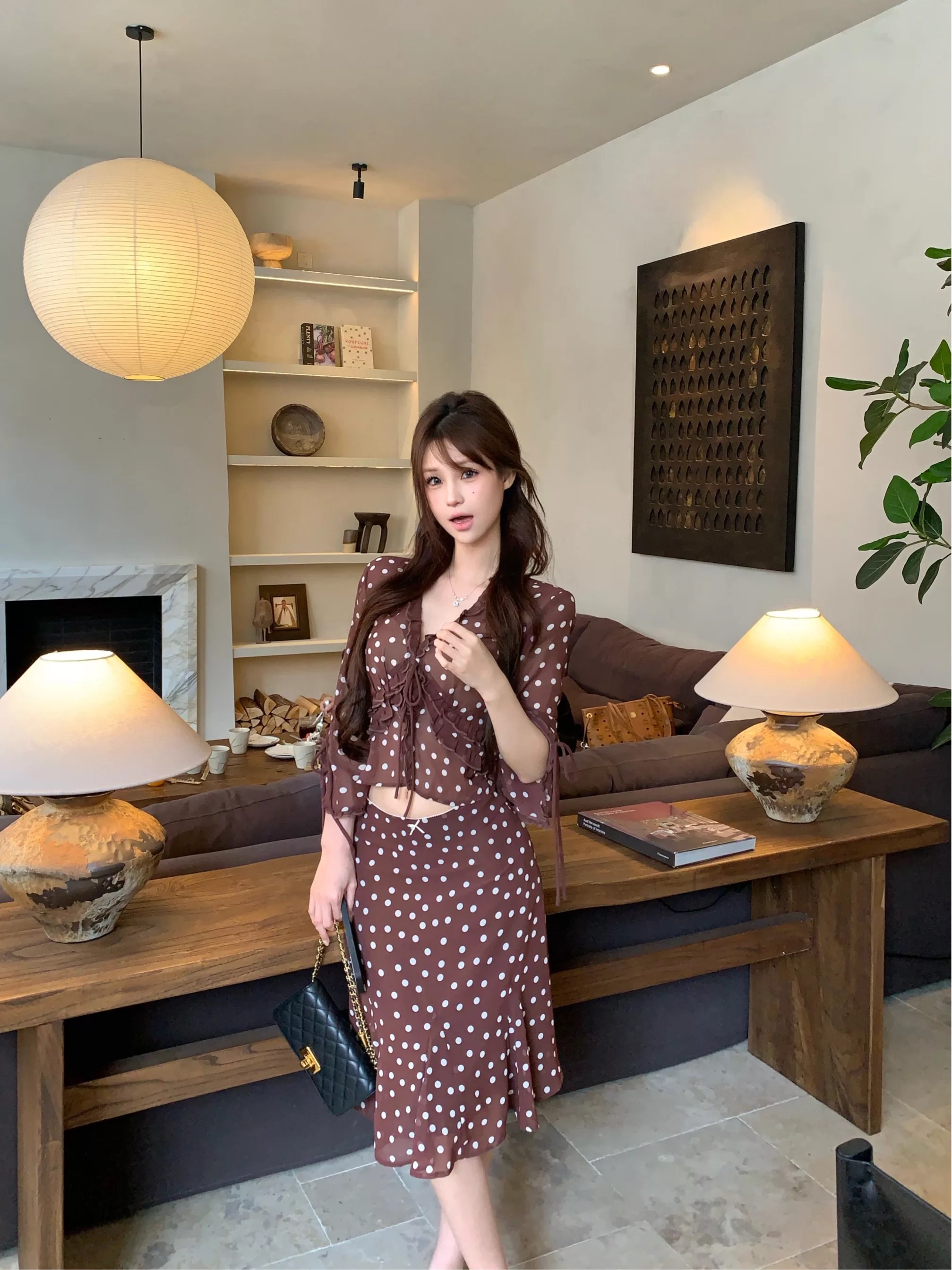 Áo chấm bi tay bồng phối chân váy midi nữ tính_V10