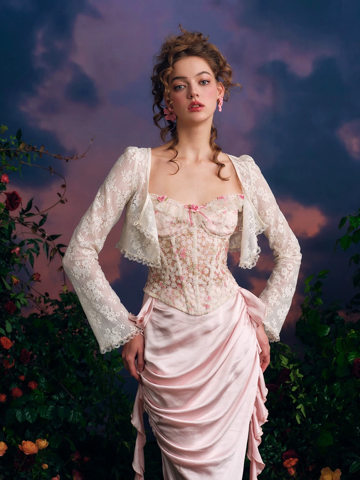 LaceMade váy corset ren hoa bèo nhún_V40