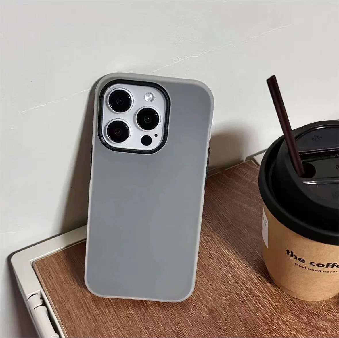 Ốp lưng silicon trơn kèm khe đựng ảnh_O20 (Tất cả các dòng Iphone)