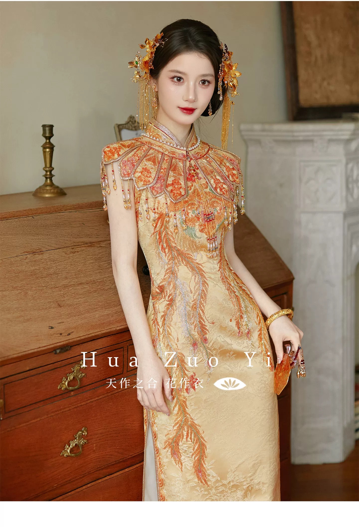 Sườn xám thêu phượng hoàng tua ngọc_I93
