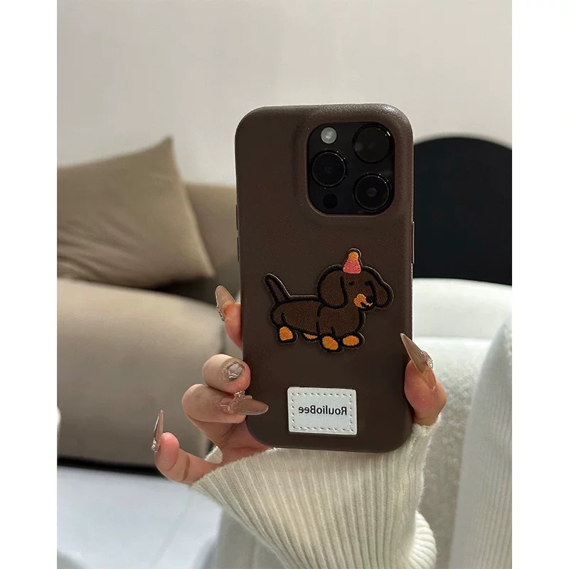 Ốp lưng chó xúc xích dễ thương_O30 (Tất cả các dòng Iphone)