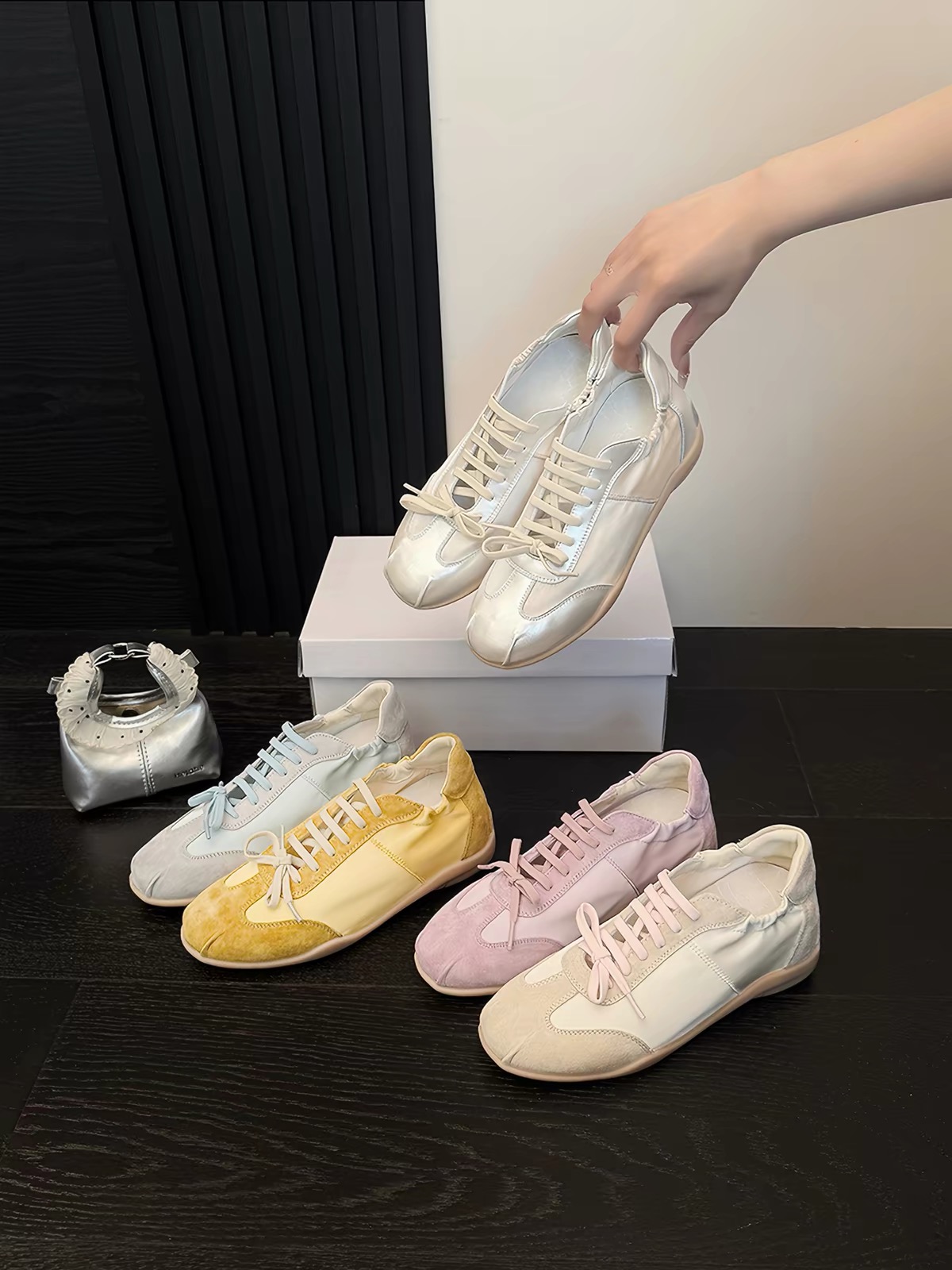 Giày sneaker dáng retro_S01