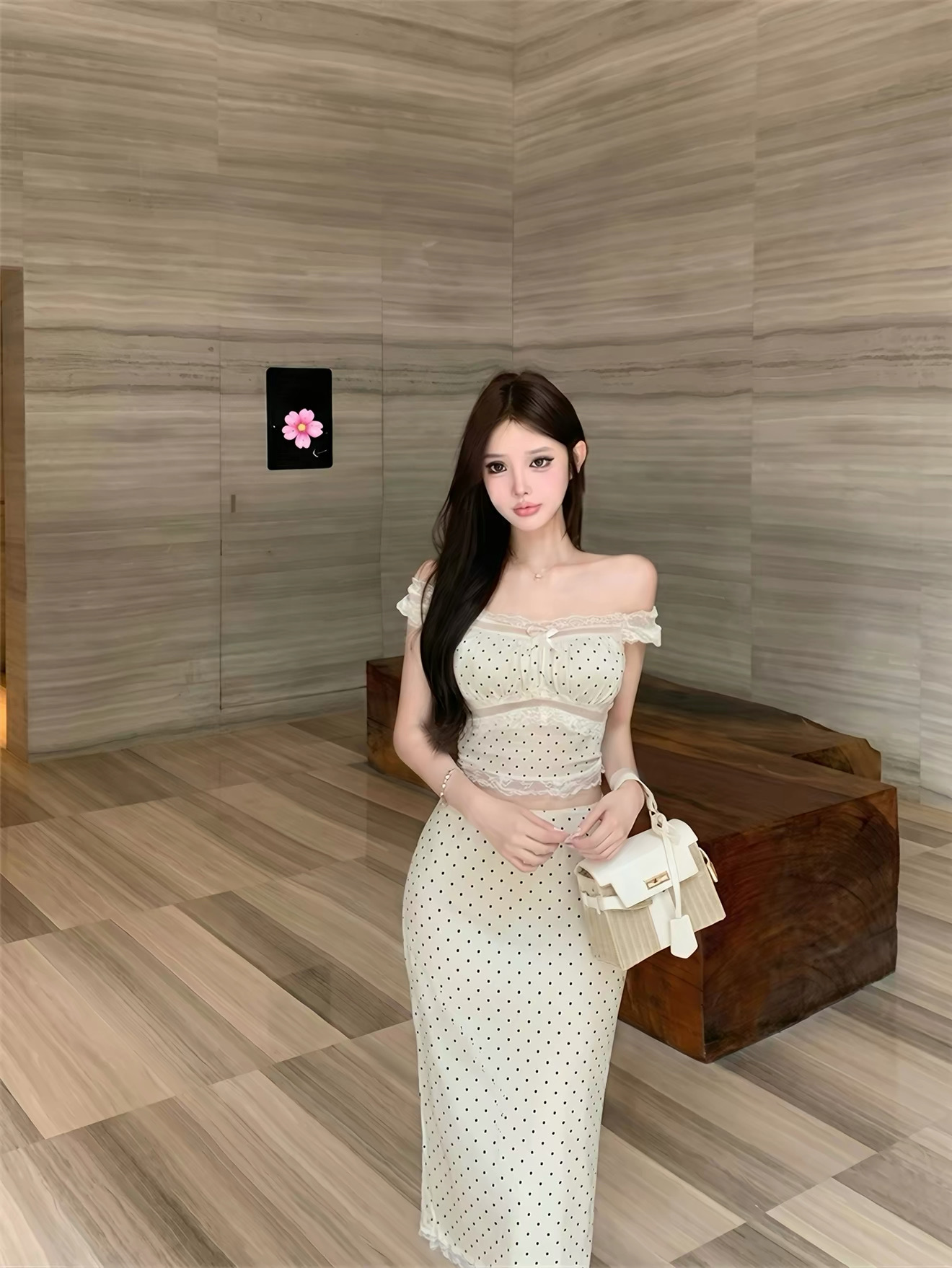 Váy midi ôm dáng phối ren_V44