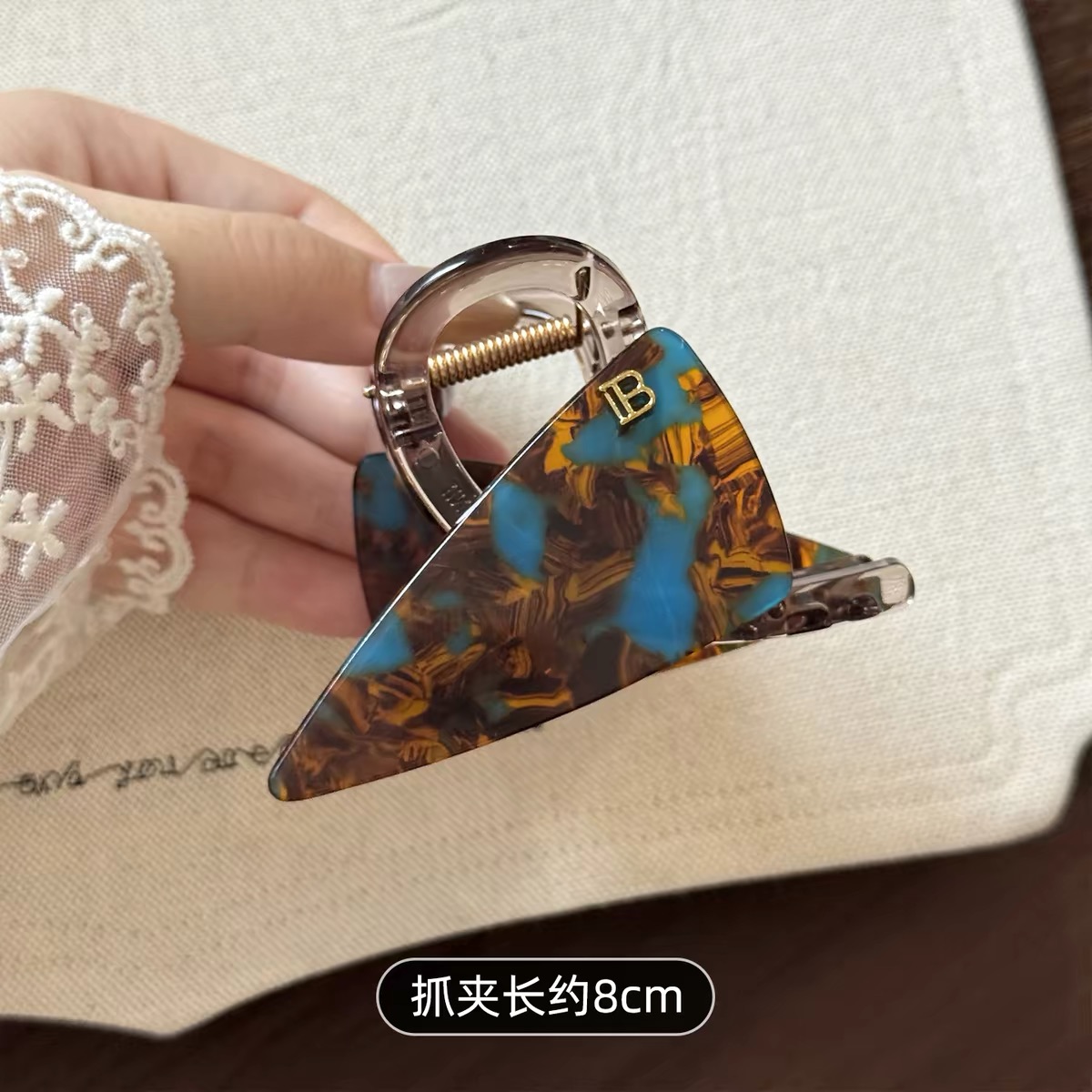 Kẹp tóc càng cua vân đá ngọc trai đính đá_T22