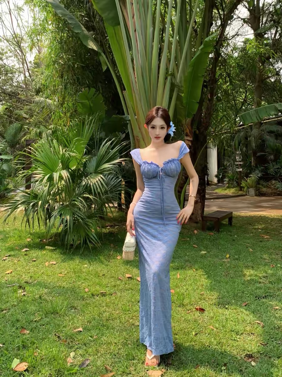 Đầm ren dáng dài ôm body_Y46