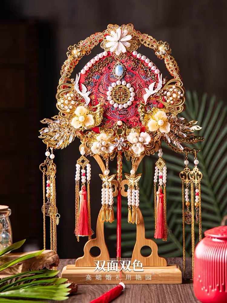 Quạt cưới cầm tay thêu hoa_X09