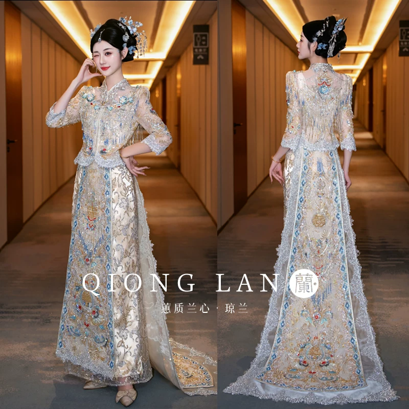 Váy cưới cổ trang thêu hoa tinh xảo_I47