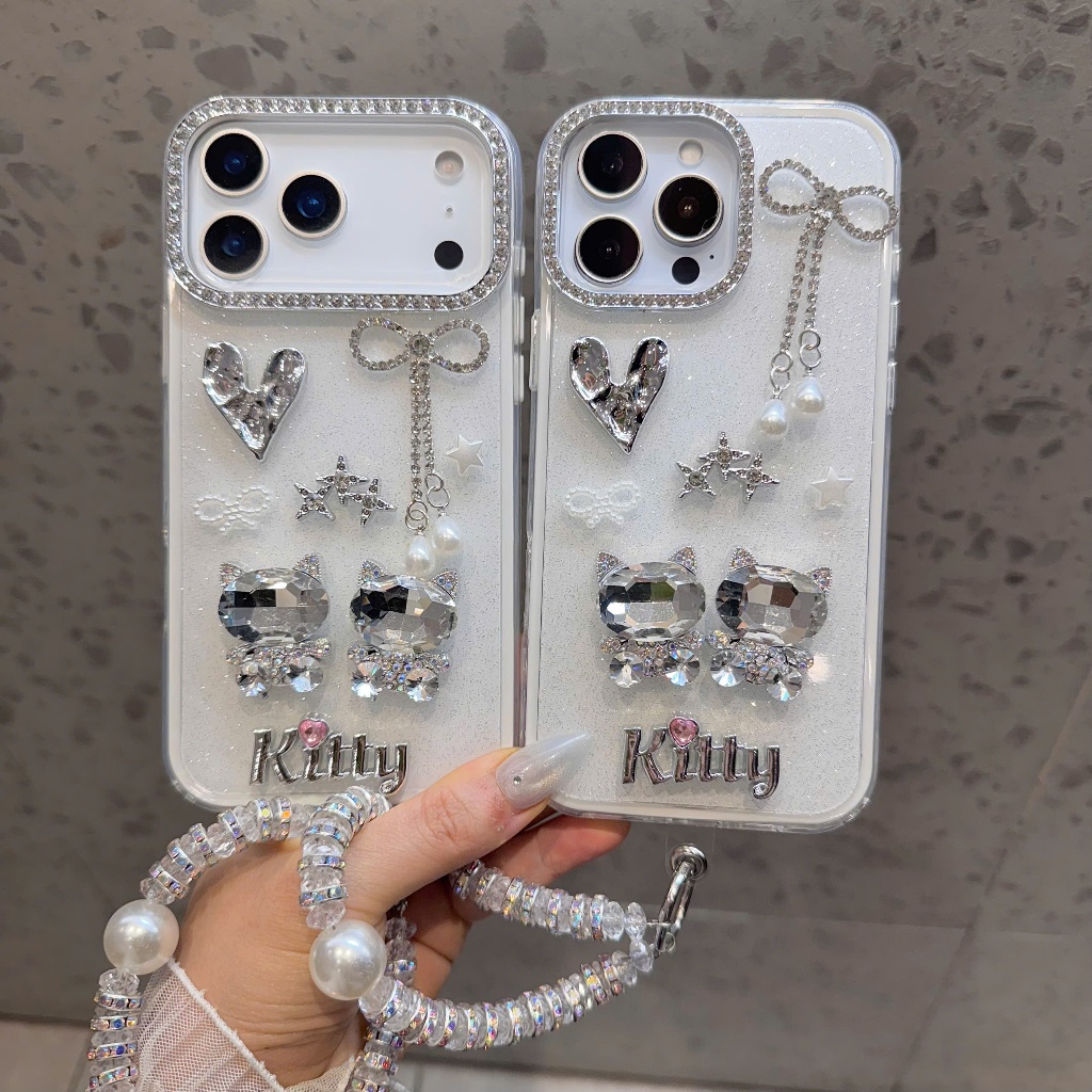 Ốp Lưng IPhone GLITTER QUEEN KITTY – Ốp Lưng Mèo Đính Đá Sang Trọng Có Dây Đeo