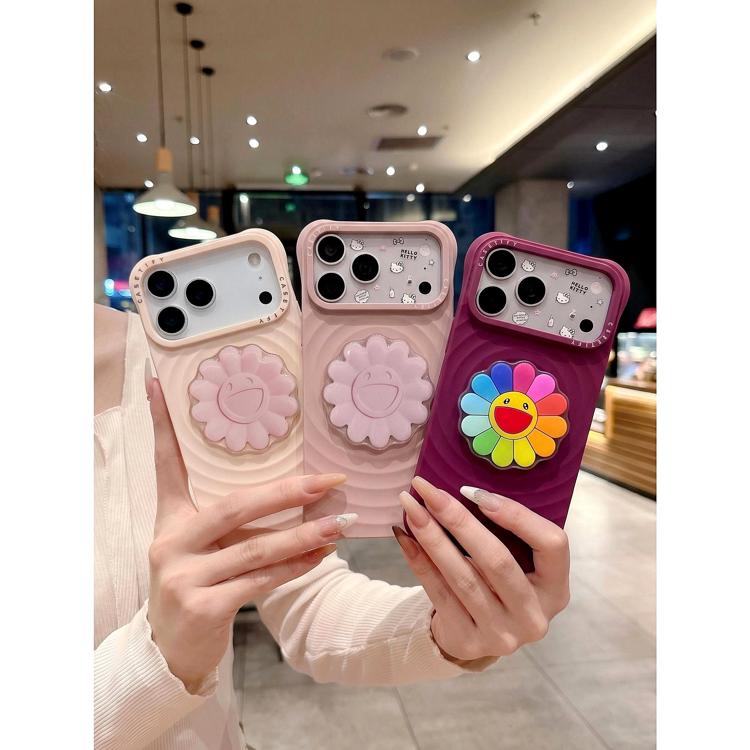 Ốp Lưng Iphone Vân Gợn Sóng Đính Charm Nổi 3D Hoa Mặt Cười Chống Sốc