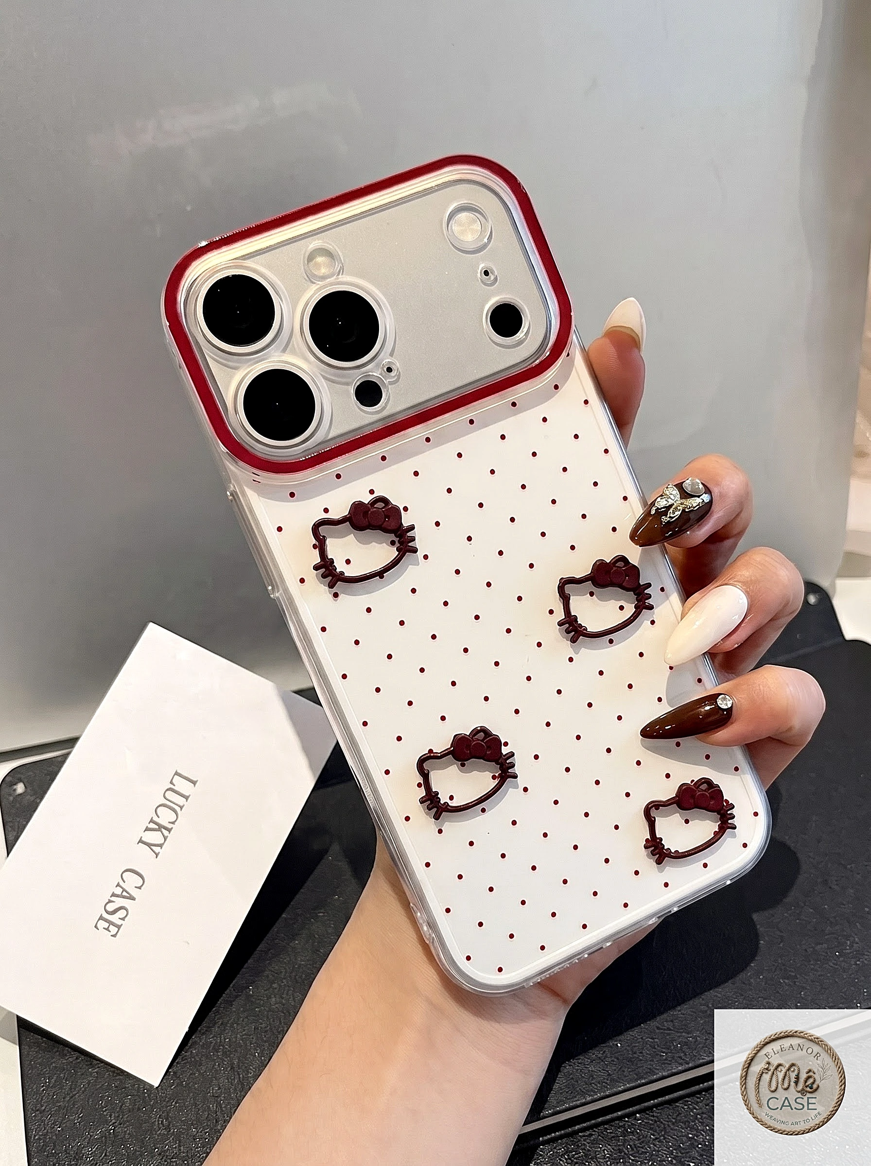 MÃ 96. ỐP LƯNG IPHONE - CHẤM BI KITTY XINH