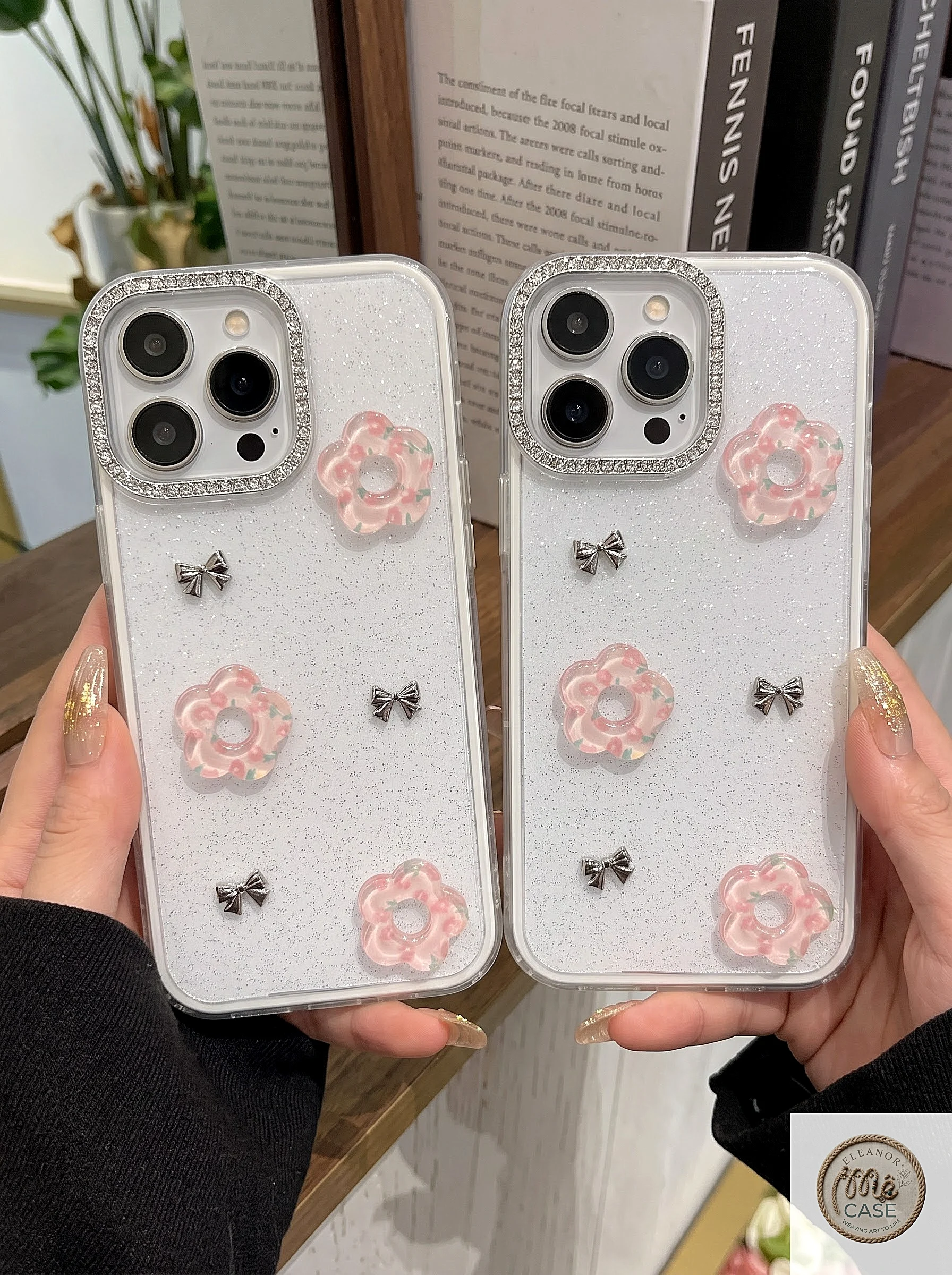MÃ 82. Ốp Lưng Iphone Nhũ Lấp Lánh Đính Hoa Trà & Nơ Bạc Sang Trọng