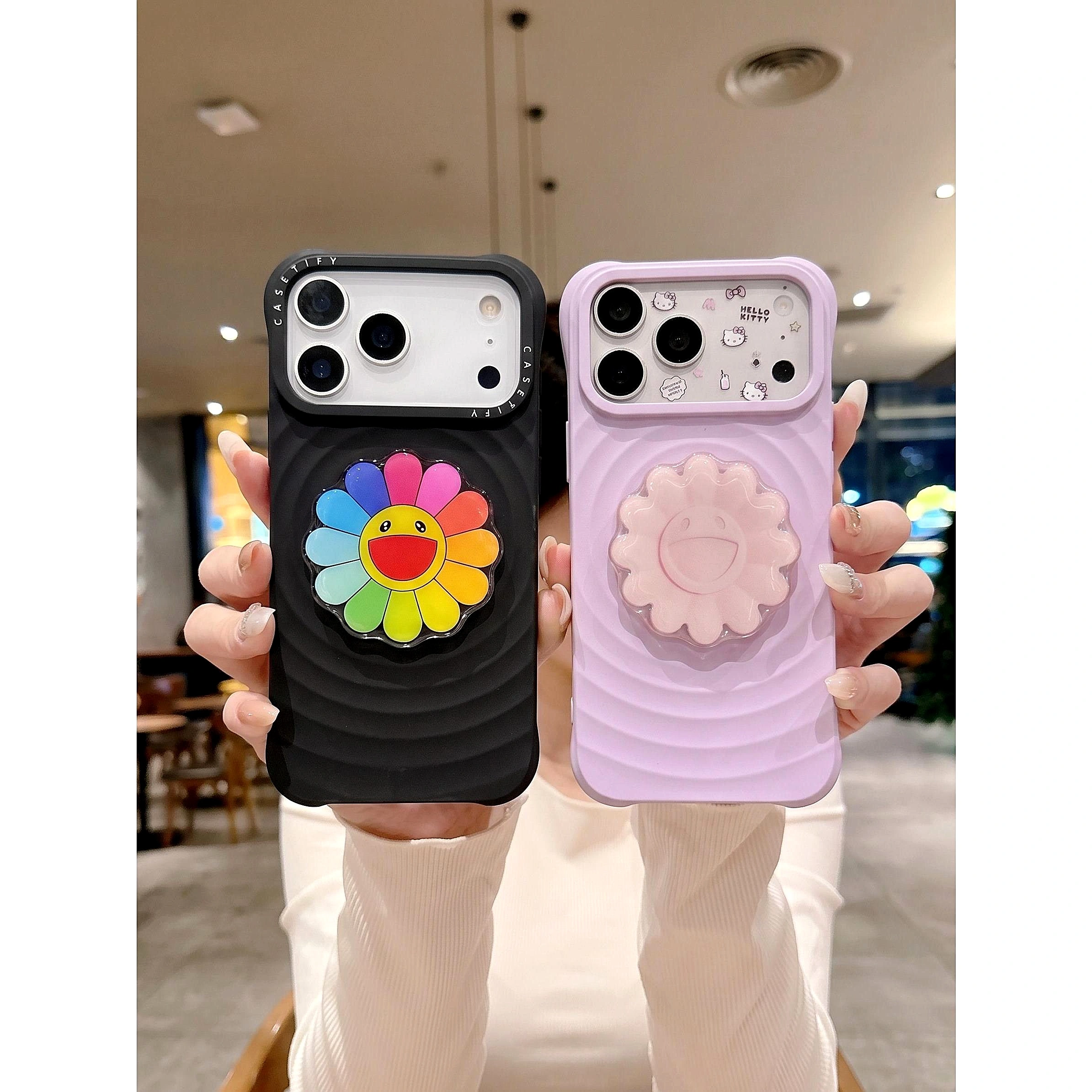 Ốp Lưng Iphone Vân Gợn Sóng Đính Charm Nổi 3D Hoa Mặt Cười Chống Sốc