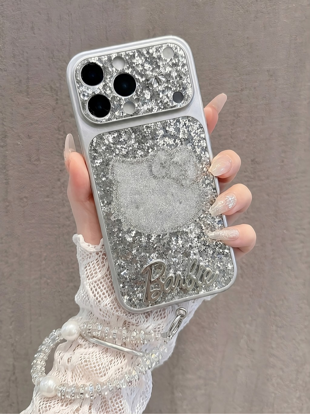 Ốp Lưng Iphone_Nhũ Lấp Lánh Đính Charm Hello Kitty