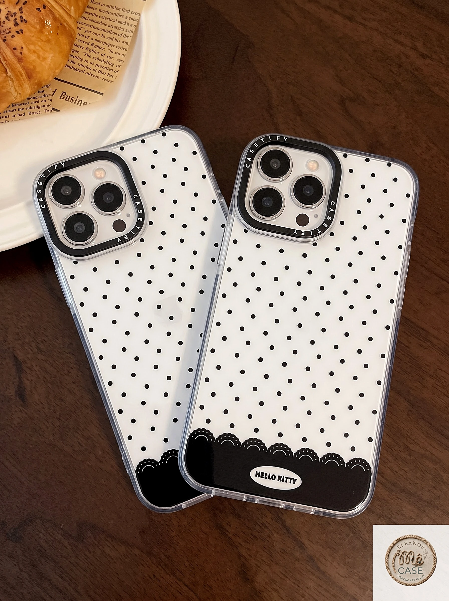 Ốp Lưng Iphone Hello Kitty Chấm Bi Đen Trong Suốt