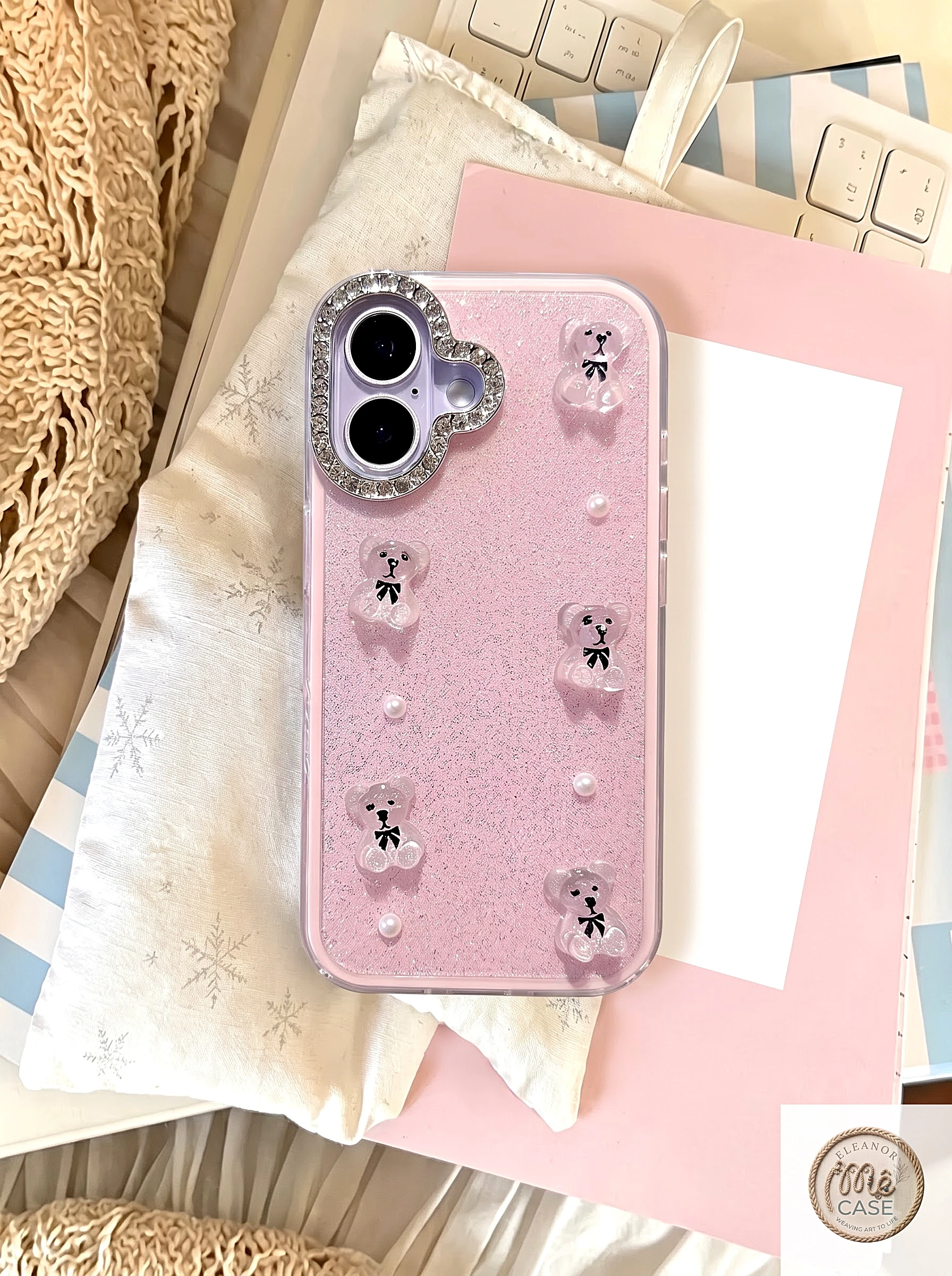 ỐP LƯNG IPHONE GẤU PHA LÊ LẤP LÁNH SIÊU CUTE PHONG CÁCH TIỂU THƯ- KÈM DÂY 🎀🐻✨