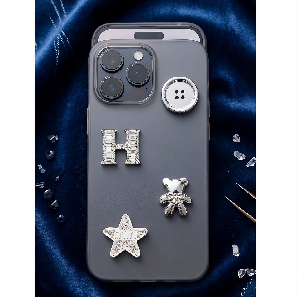Ốp Lưng iPhone Đính Charm 3D Thủ Công - Series Ốp Nhám Mờ Cao Cấp