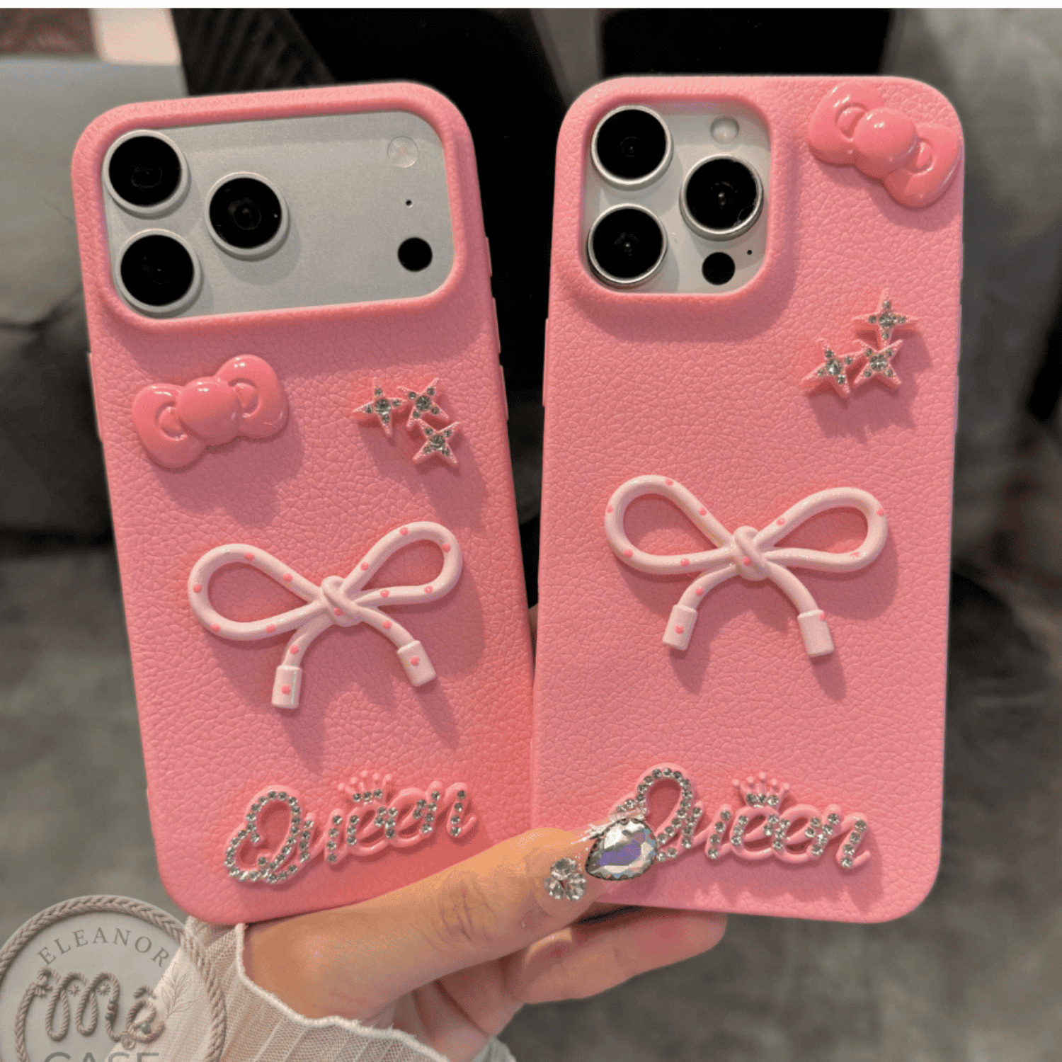 Ốp Lưng iPhone Da Vân Pink Luxury Gắn Charm