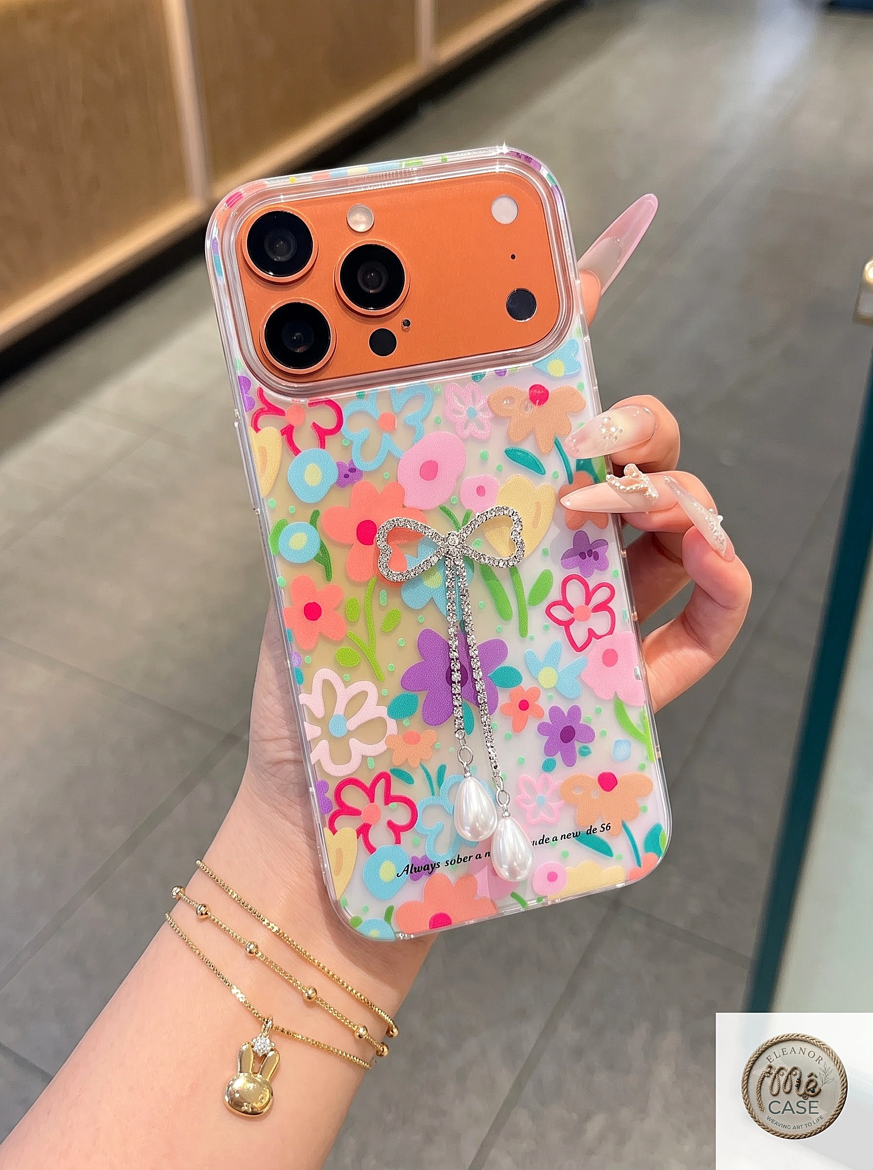 MÃ 45. Ốp Lưng Iphone Hoa Rực Rỡ Đính Nơ Dây Ngọc