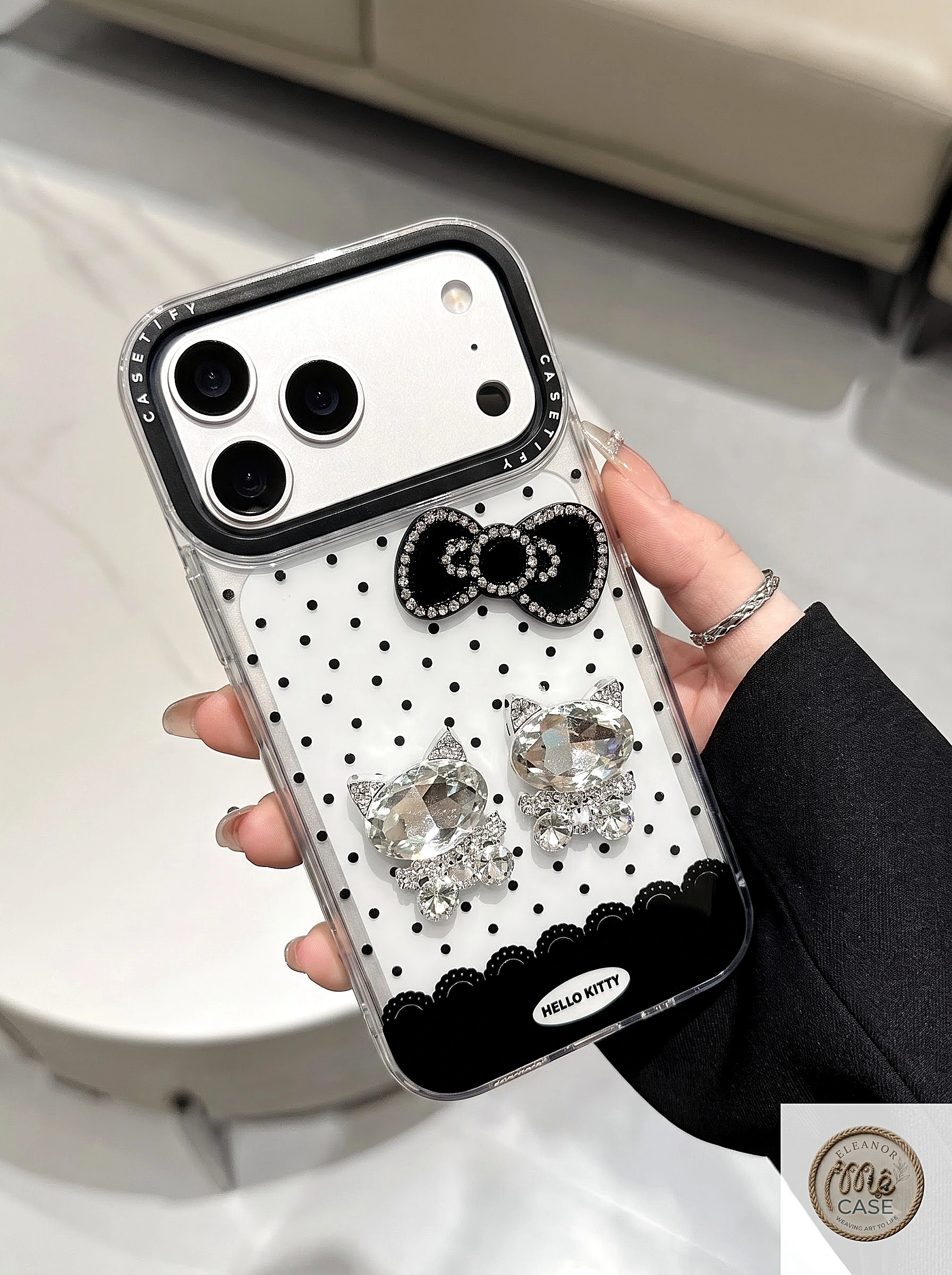 Ốp Lưng Iphone Pha Lê Nàng Mèo Kiêu Xa -  Cat Black And White 🐱🖤🤍