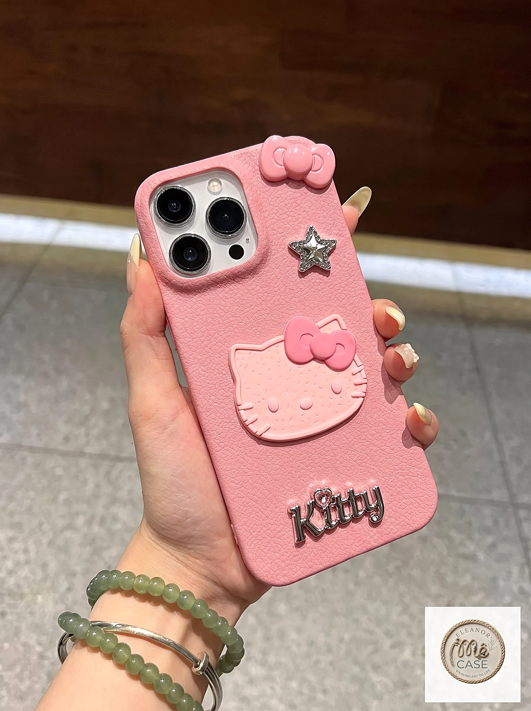 Ốp Lưng iPhone Da Vân Pink Luxury Gắn Charm