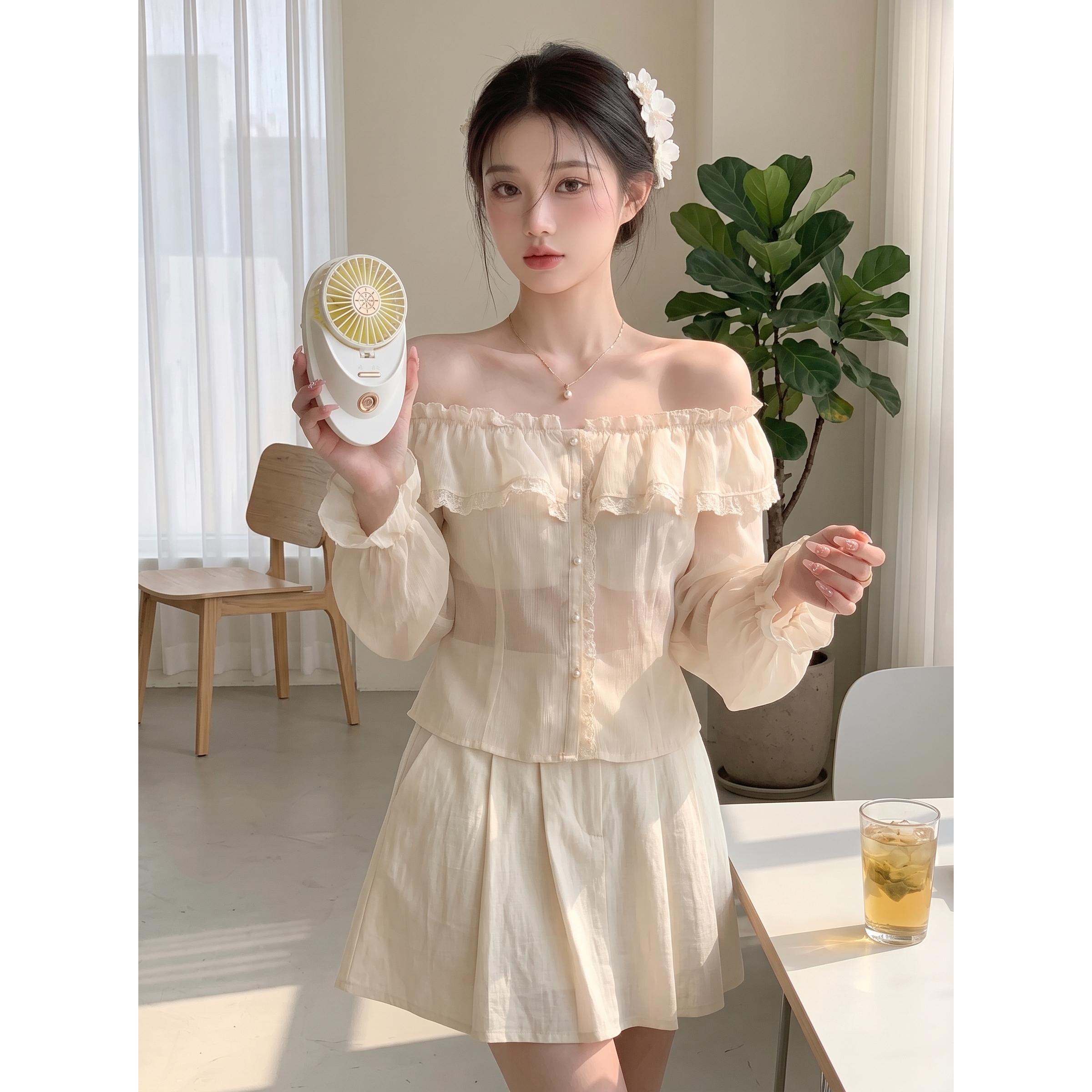 Quạt Phun Sương Mini Du Thuyền 4-in-1 _ Mê Case