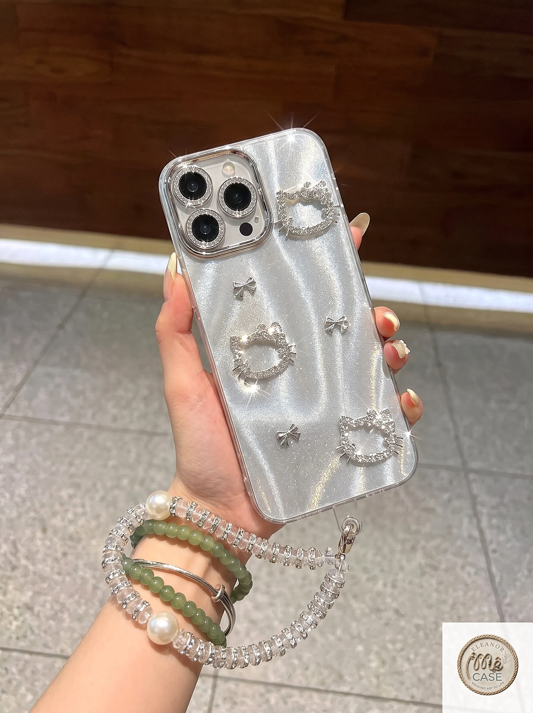 Ốp Lưng iPhone Silver Kitty - Dễ Thương Nhưng Phải Sang