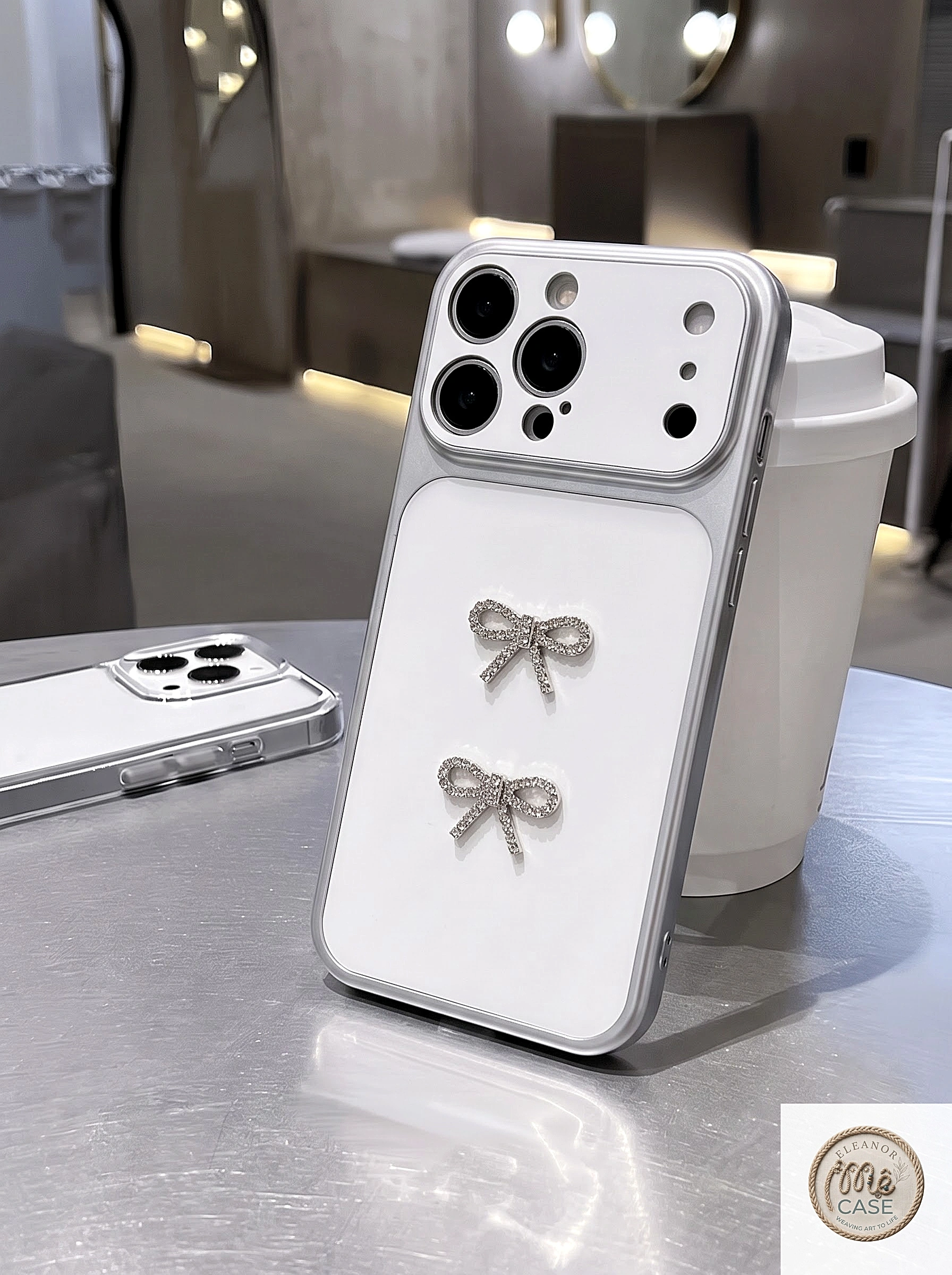 MÃ 105. Ốp Lưng Iphone_Ốp Da Đính Nơ Cao Cấp