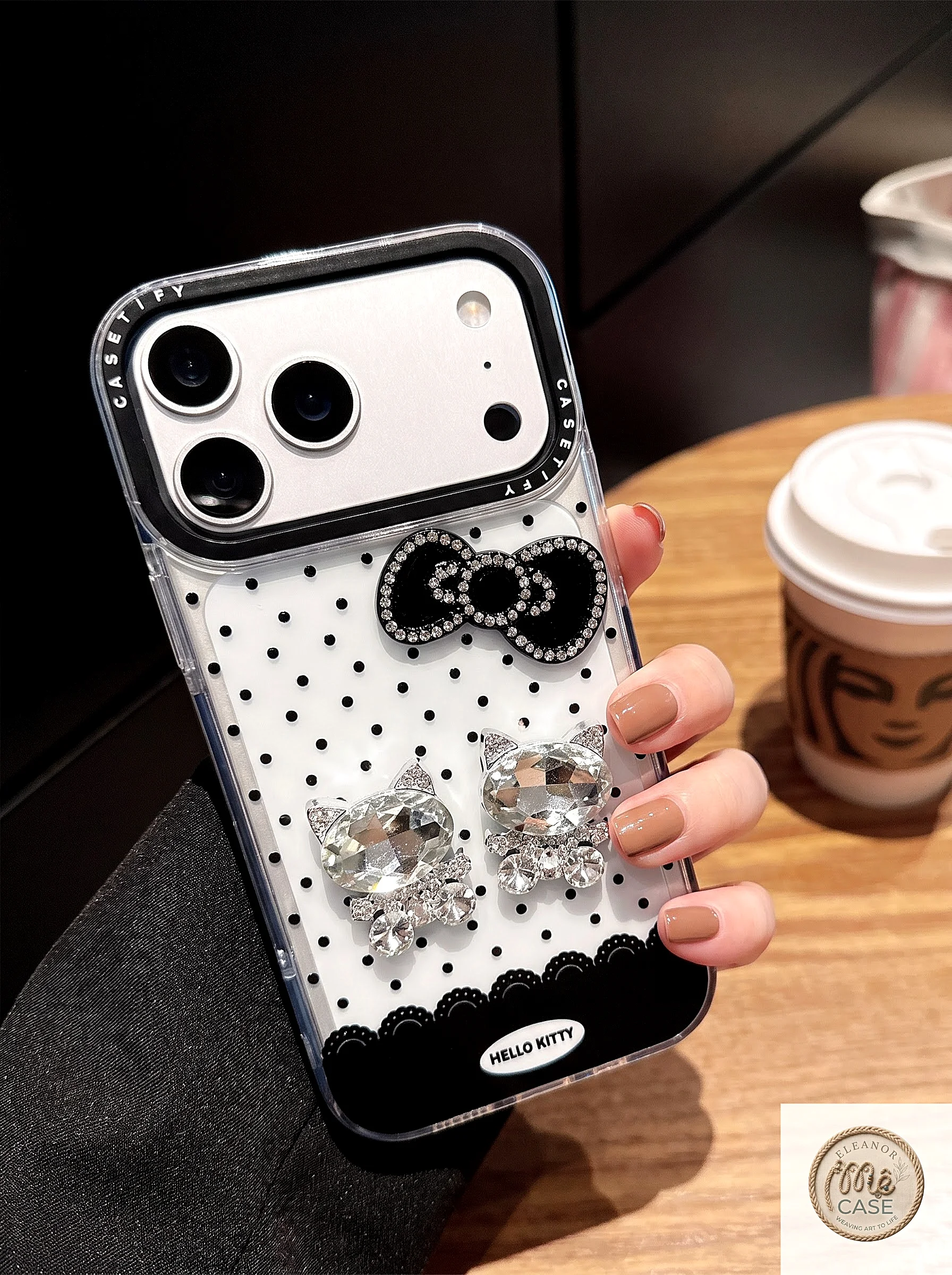 Ốp Lưng Iphone Pha Lê Nàng Mèo Kiêu Xa -  Cat Black And White 🐱🖤🤍