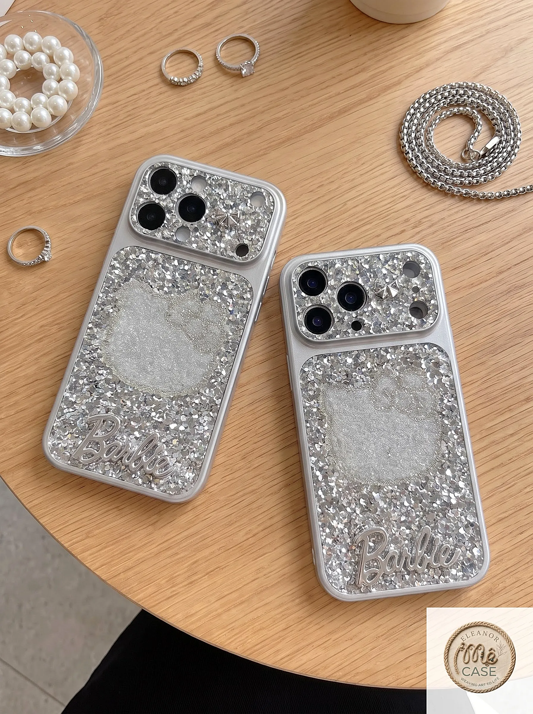 MÃ 46. Ốp Lưng Iphone_Nhũ Lấp Lánh Đính Charm Hello Kitty _ mê case