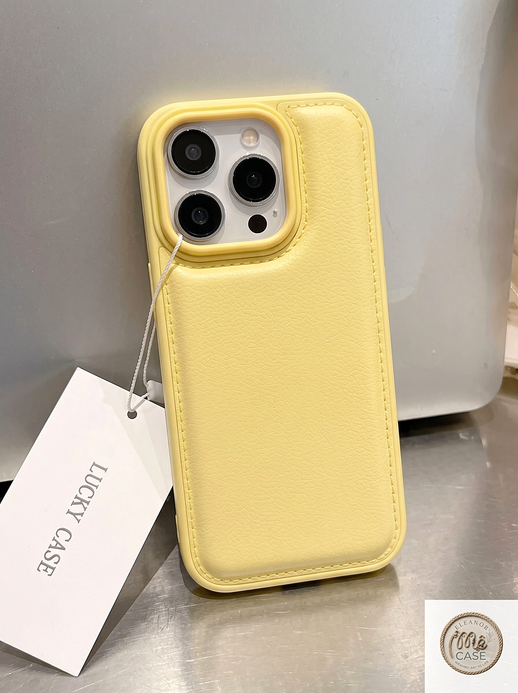 Ốp Lưng IPhone Giả Da Minimalist – Basic nhưng Classy