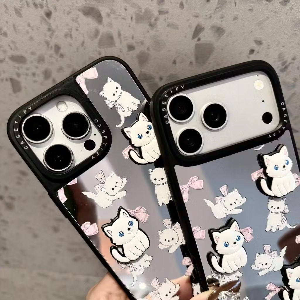 Ốp lưng iPhone tráng gương đính charm Mèo Trắng 3D nơ hồng kèm dây đeo ngọc trai