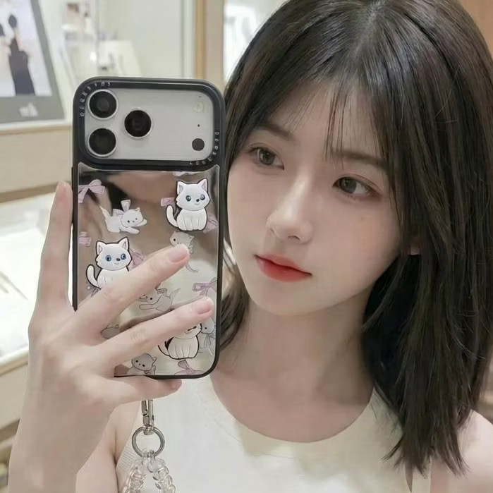 Ốp lưng iPhone tráng gương đính charm Mèo Trắng 3D nơ hồng kèm dây đeo ngọc trai