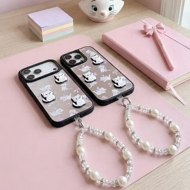 Ốp lưng iPhone tráng gương đính charm Mèo Trắng 3D nơ hồng kèm dây đeo ngọc trai