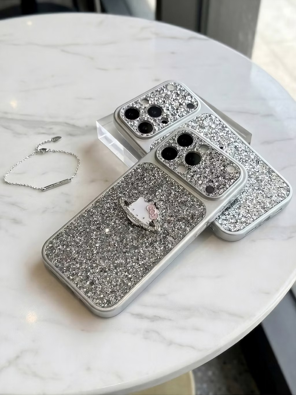 Ốp Lưng iPhone Glitter Kitty - Sang Trọng và Cute