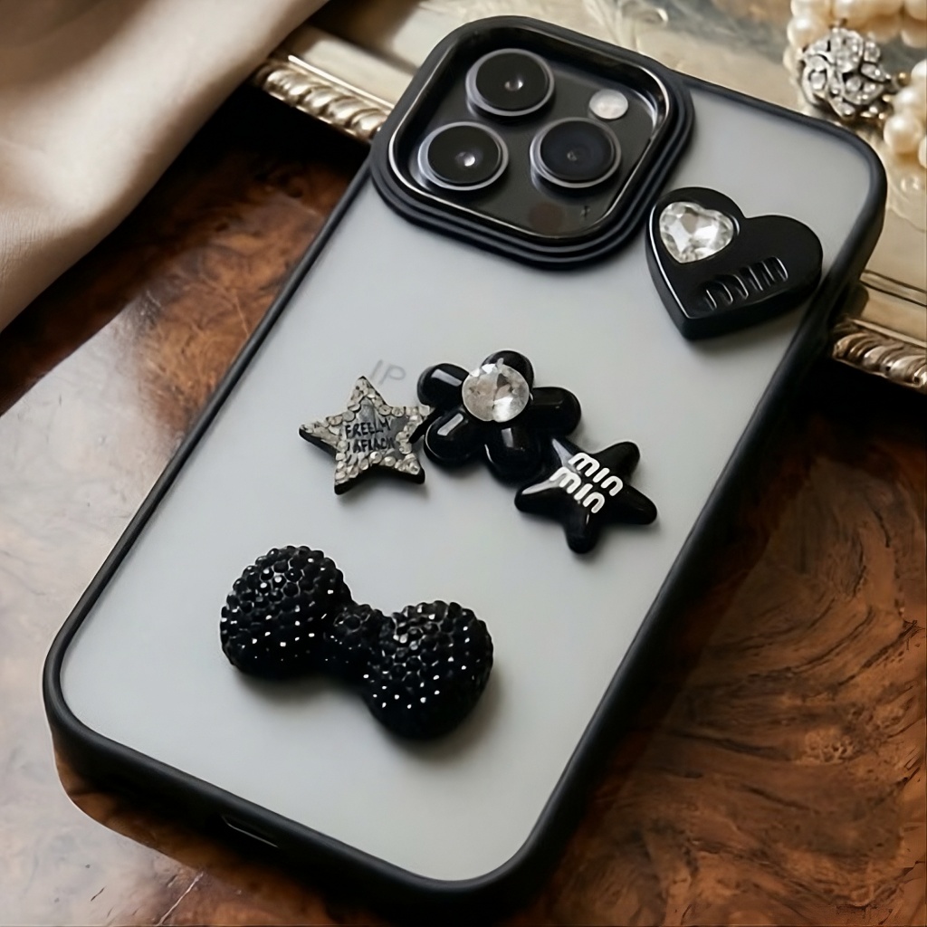 ỐP LƯNG IPHONE TUYỂN CHỌN bộ sưu tập: Noir Charm Case ✨🖤