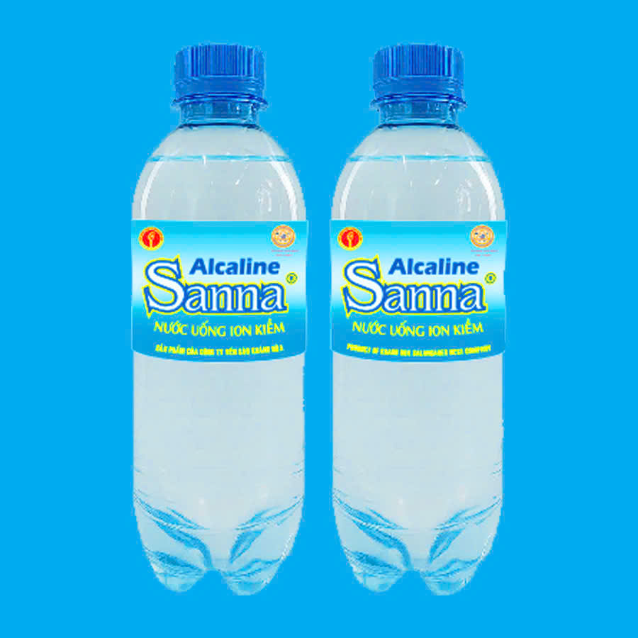 Nước uống Ion kiềm Sanna đóng chai 330ml
