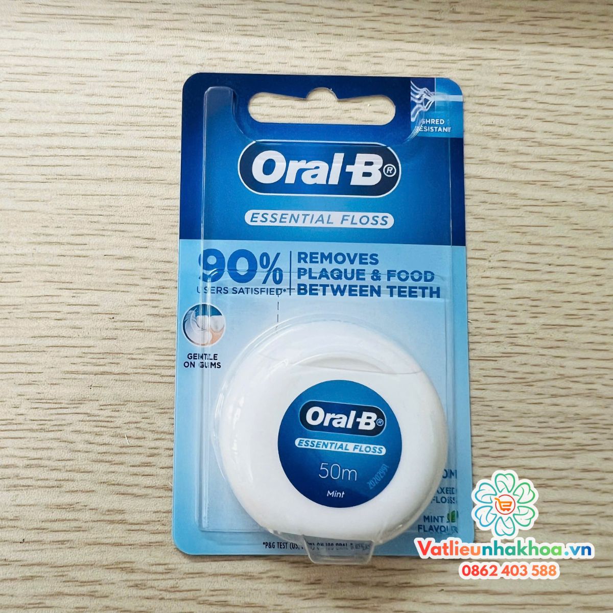 Chỉ tơ nha khoa Oral-B Essential Floss (50m/hộp)