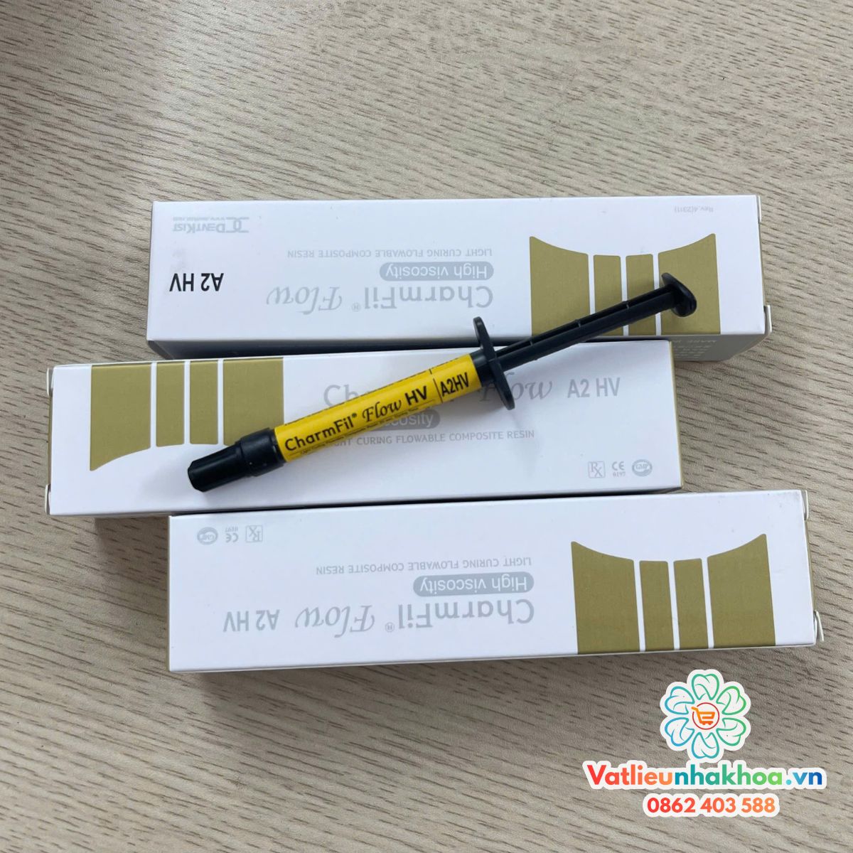 Composite lỏng che cùi Hàn Quốc Charmfil Flow - Tuýp 2g