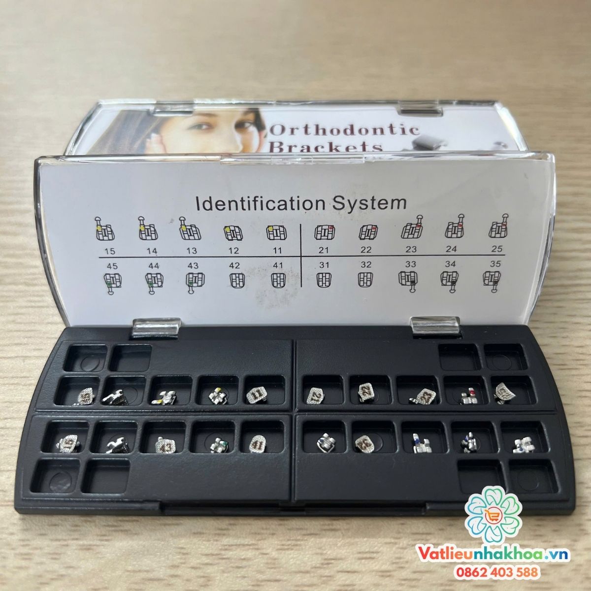 Mắc cài kim loại cô gái (MUA 5 TẶNG 1)